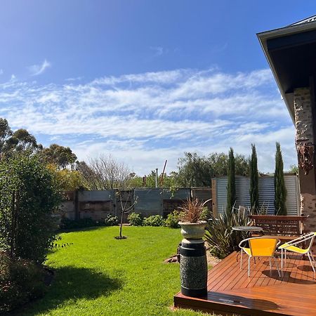 Bed and Breakfast The Old Chaff Mill Organic Vineyard Retreat Sellicks Hill Экстерьер фото