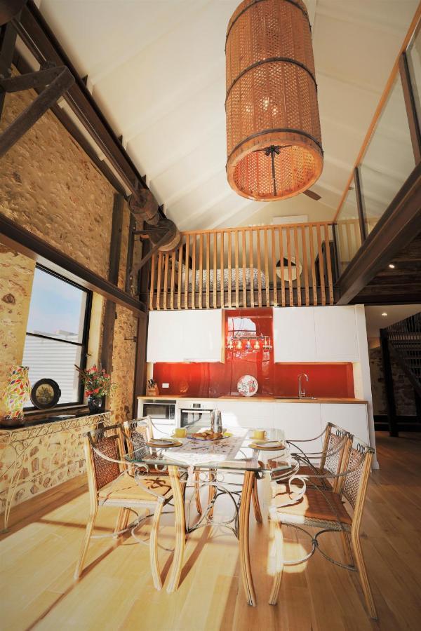 Bed and Breakfast The Old Chaff Mill Organic Vineyard Retreat Sellicks Hill Экстерьер фото